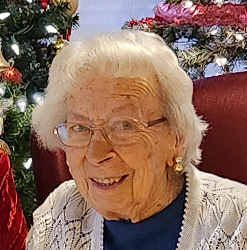 Lois Taylor